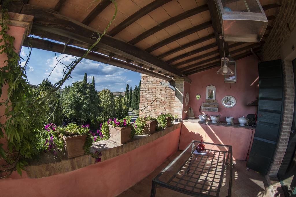 Agriturismo Sant'Alfredo Monteroni dʼArbia Екстериор снимка