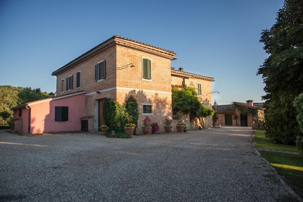 Agriturismo Sant'Alfredo Monteroni dʼArbia Екстериор снимка